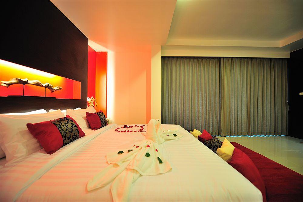 Alfresco Phuket Hotel Patong Εξωτερικό φωτογραφία