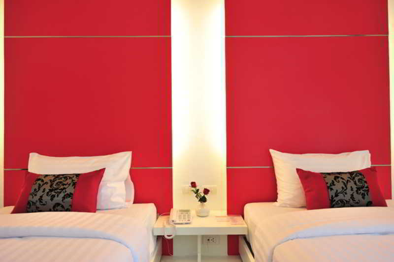 Alfresco Phuket Hotel Patong Εξωτερικό φωτογραφία
