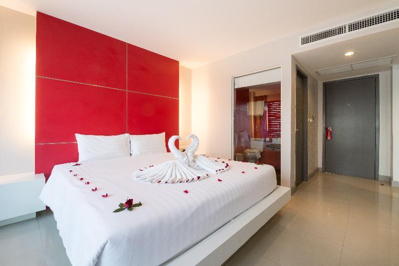 Alfresco Phuket Hotel Patong Εξωτερικό φωτογραφία